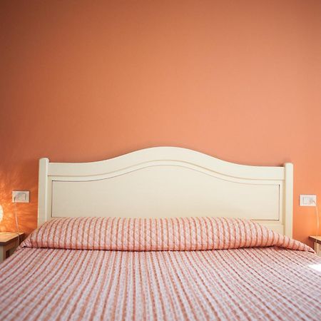 Agriturismo Il Mondo Guest House Парма Екстериор снимка