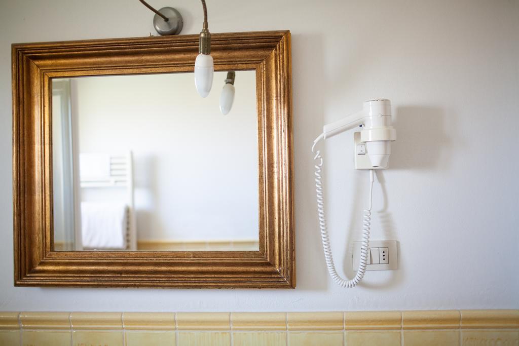Agriturismo Il Mondo Guest House Парма Стая снимка